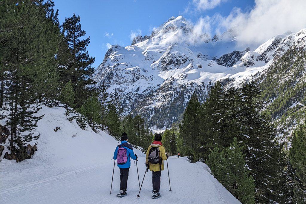 Raquetas de nieve en el Valle de Benasque